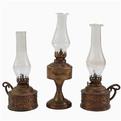 Antique magical lantern lamp
